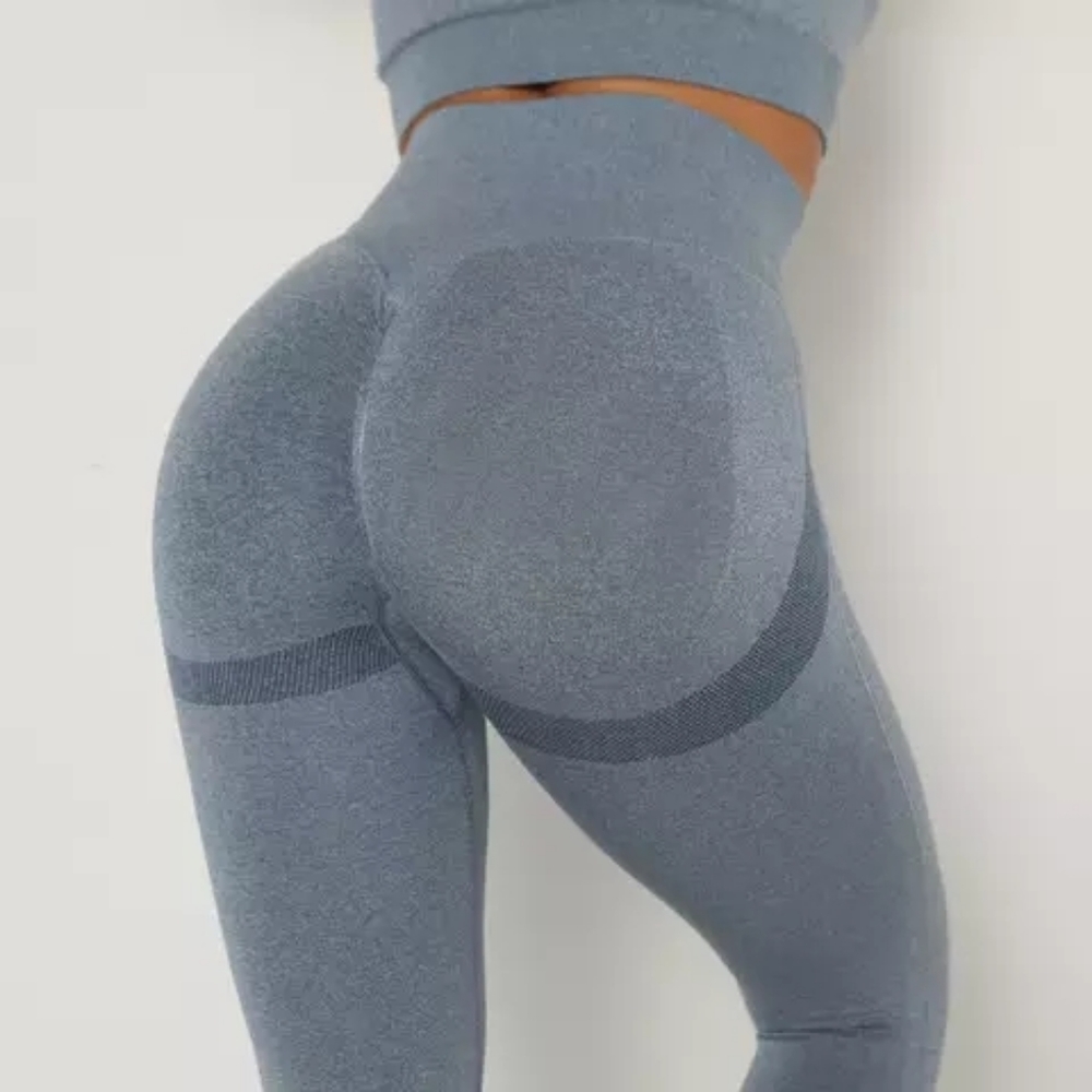 WORKOUT LEGGINGS - Picture 2 of 5